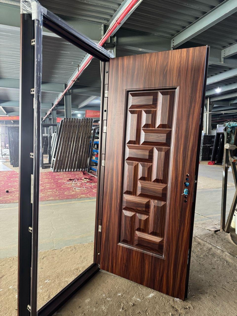 Main door gate, Steel